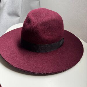 Saks Fifth Avenue Fedoras Hats Women's 100% Wool Burgundy One Size